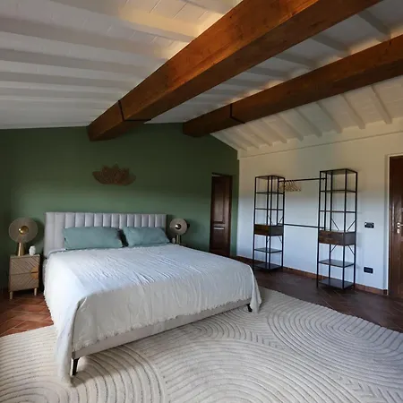 ベッド・アンド・ブレックファスト Podere La Svolta 3*