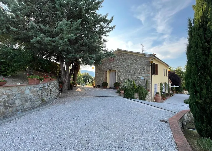 Podere La Svolta 3* Chianni