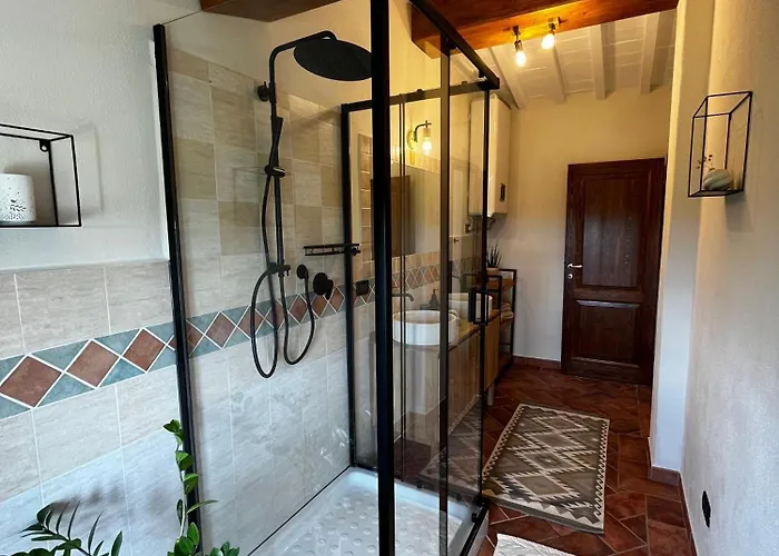 Bed & Breakfast Podere La Svolta 3*