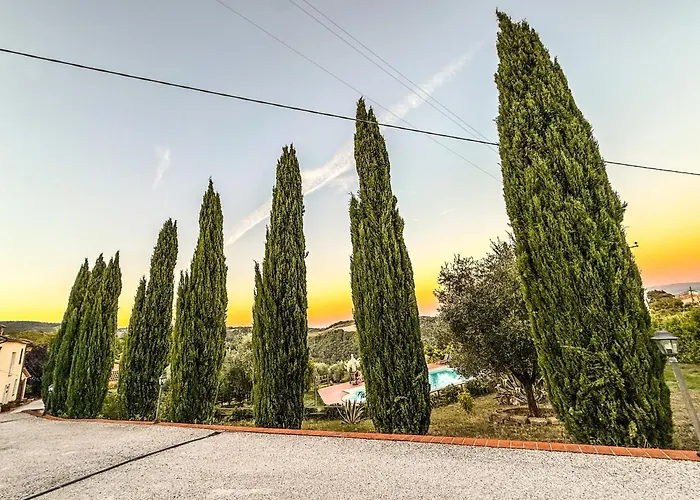 Podere La Svolta Bed & Breakfast 3*