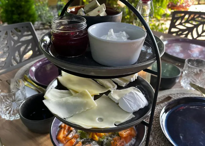 Podere La Svolta Bed & Breakfast 3*