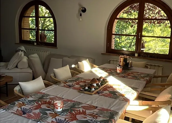 Podere La Svolta Bed & Breakfast